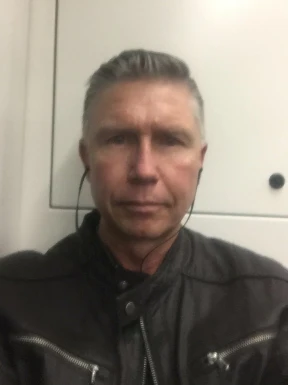 Foreign men for dating