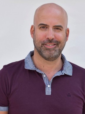 Foreign men for dating