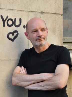 French men looking for love