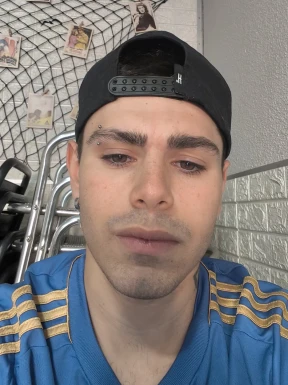 Spanish men looking for love