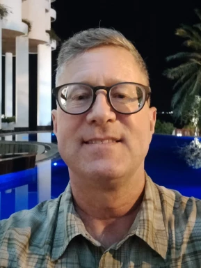American men looking for love