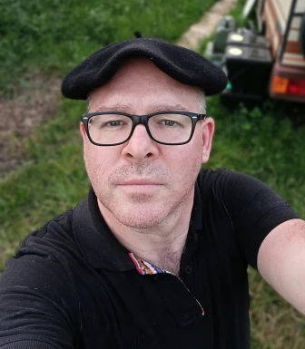 French men looking for love