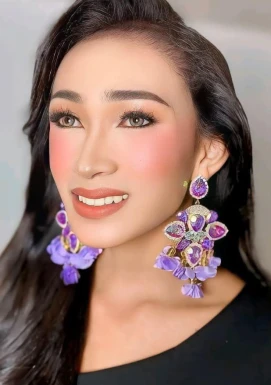 Thai ladyboys for dating / Ladyboys from Philippines for dating