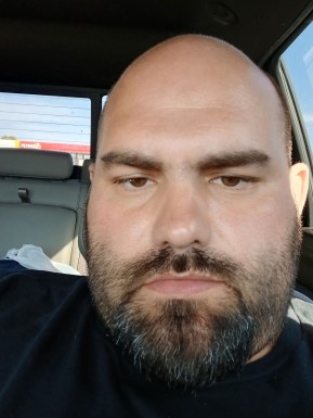 <span>Paul, 38</span> <span style='width: 25px; height: 16px; float: right; background-image: url(/bitmaps/flags_small/US.PNG)'> </span><br><span>Edmond, United States of America</span> <input type='button' class='joinbtn' style='float: right' value='JOIN NOW' />