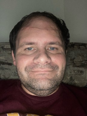 <span>Brandon, 39</span>&nbsp;<span style='width: 25px; height: 16px; float: right; background-image: url(/bitmaps/flags_small/US.PNG)'>&nbsp;</span><br><span>Willmar, United States of America</span>&nbsp;<input type='button' class='joinbtn' style='float: right' value='JOIN NOW' />