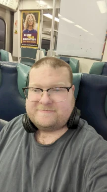 <span>Christopher, 31</span> <span style='width: 25px; height: 16px; float: right; background-image: url(/bitmaps/flags_small/US.PNG)'> </span><br><span>Hartford, United States of America</span> <input type='button' class='joinbtn' style='float: right' value='JOIN NOW' />