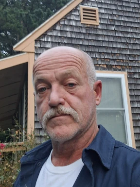 American men looking for love