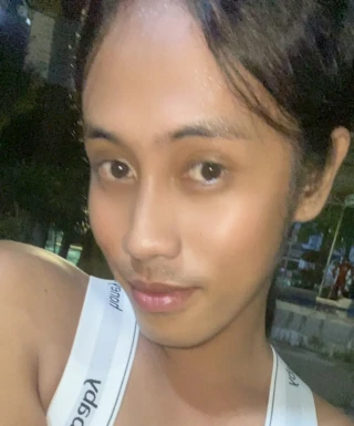 Thai ladyboys for dating / Ladyboys from Philippines for dating